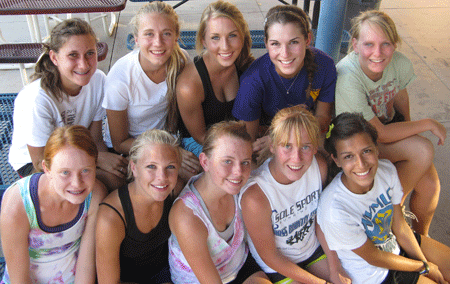 cshs girls cross country team