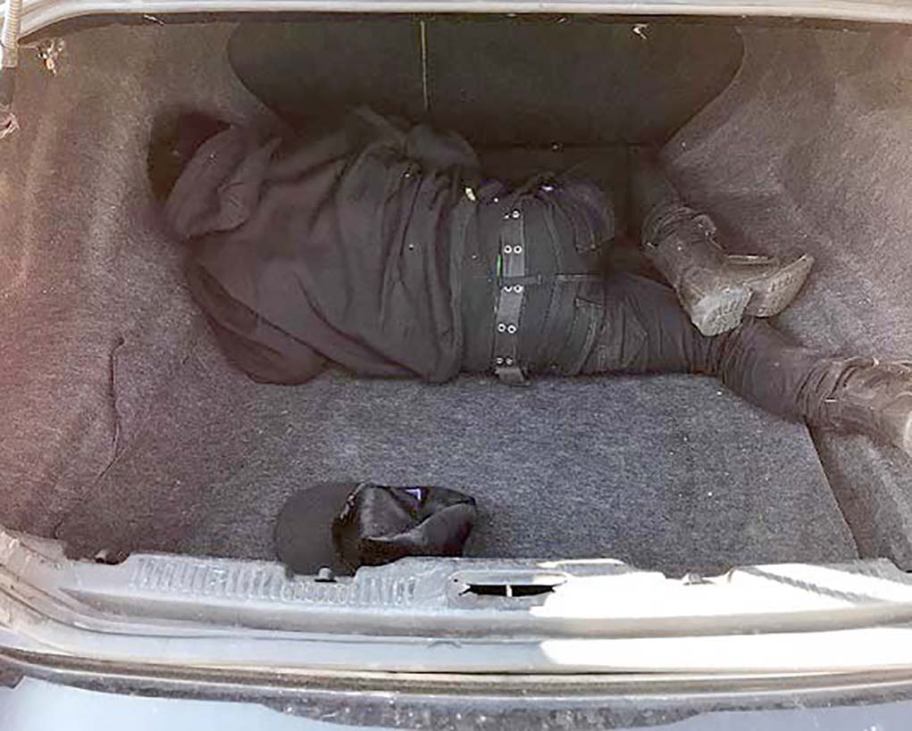 Man Found In Trunk Of Car At Immigration Checkpoint 6396