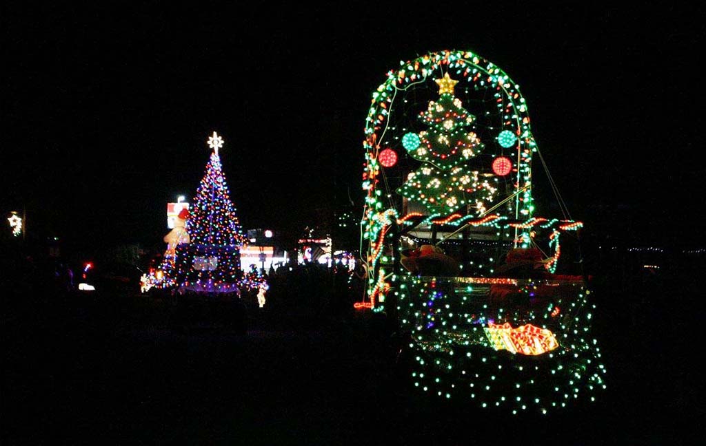 Camp Verde Annual Christmas Craft Bazaar and Parade of Lights Saturday